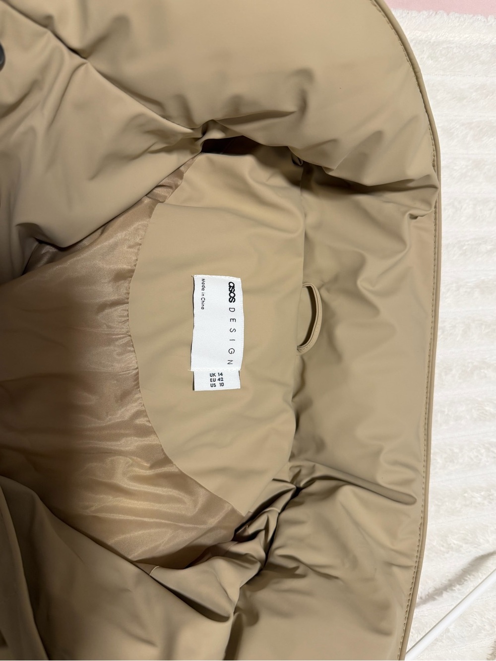 ASOS Beige Puffer Jacket - Picture 3 of 3